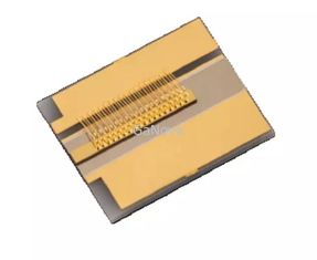 Dimensione 94μm dell'emettitore del chip 1.0W/A del semiconduttore del diodo laser di stampa laser Lunghezza d'onda 915nm