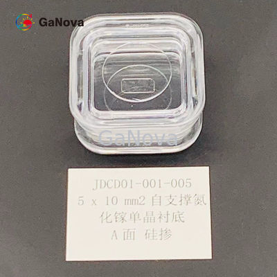 il Un-fronte 5*10mm2 Non-ha verniciato la resistività indipendente n tipa del substrato di monocristallo di GaN &lt; 0,05 Ω·dispositivo di potere di cm/laser