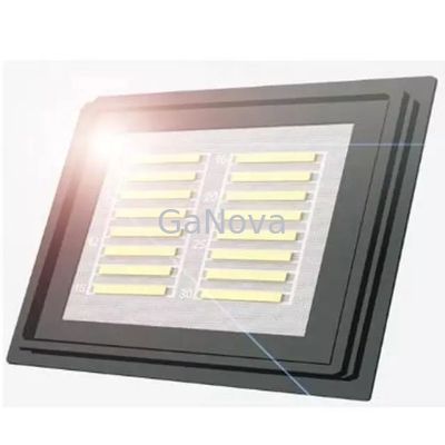 Efficienza di conversione di potenza del chip del diodo laser corrente di soglia 0,5 A 58%